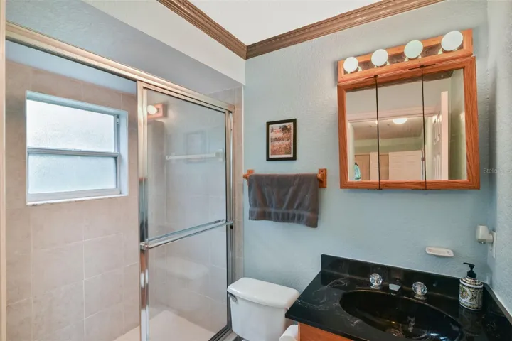 Main floor guest bath #2 (near kitchen)