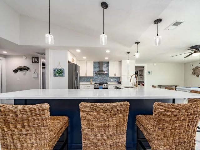 Breakfast bar