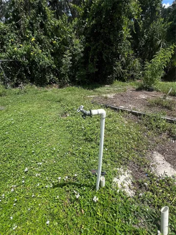 The seller is not sure if this spigot works.