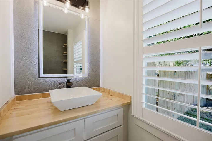 Half Bath with vessel sink