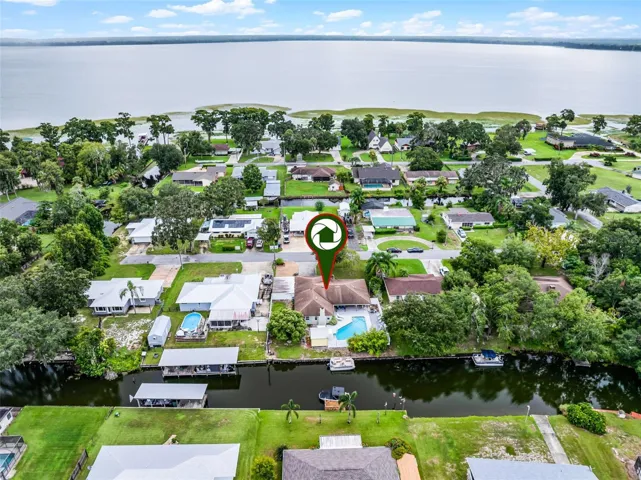 Waterfront Retreat with Access to Lake Pierce
