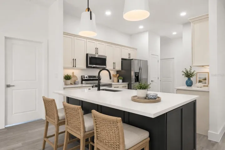 Kitchen island