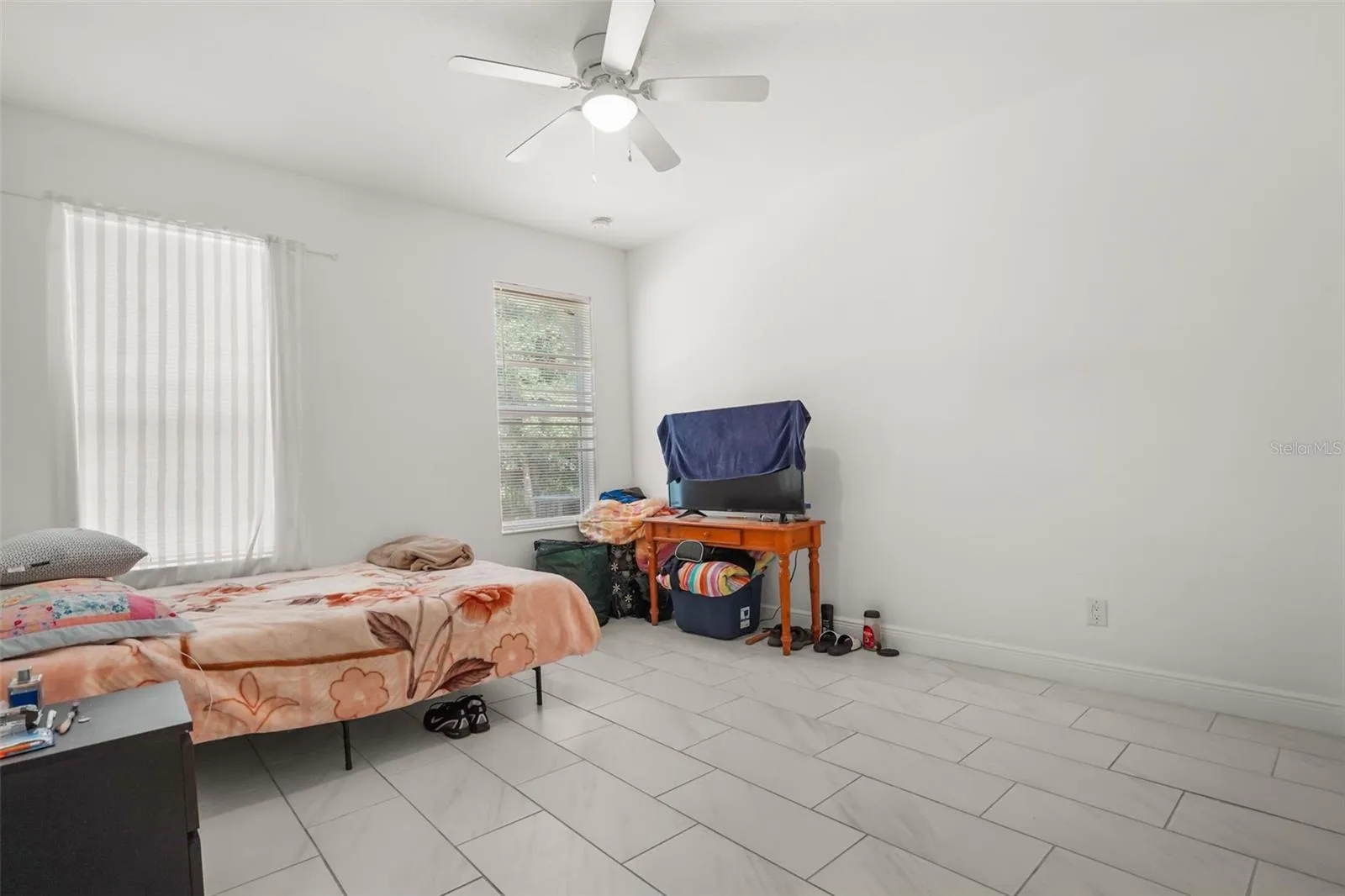 ROOM 5