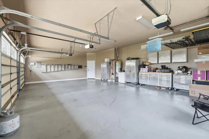 3 Car Garage