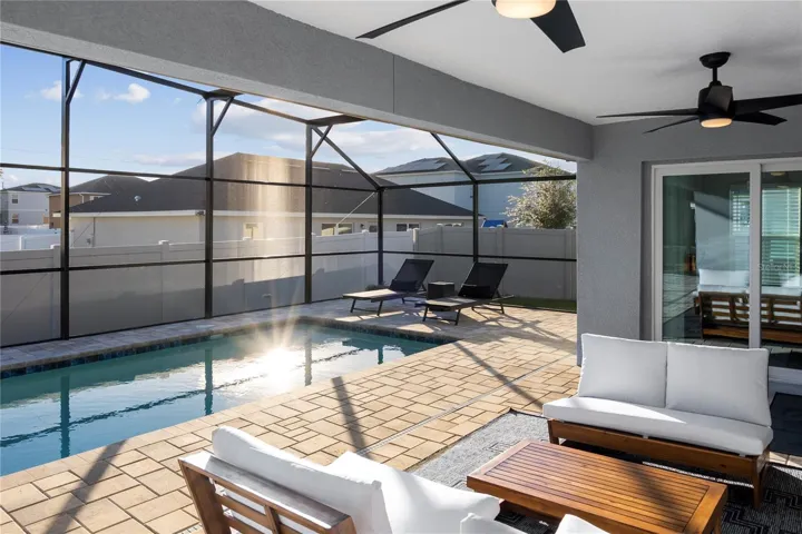 PATIO/POOL