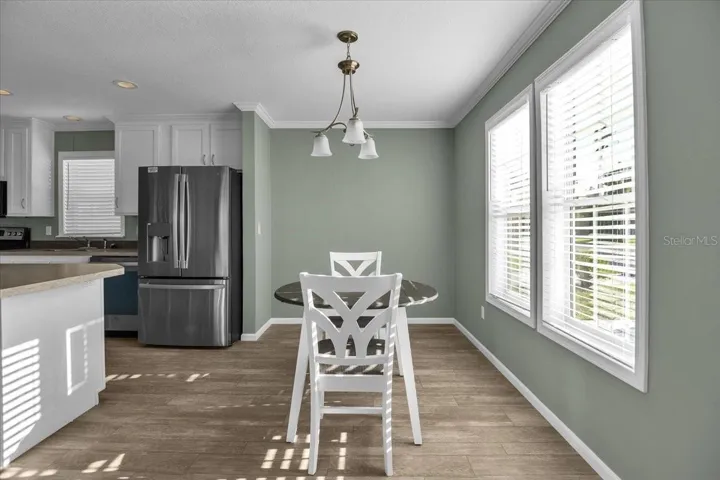 Dining room, kitchen