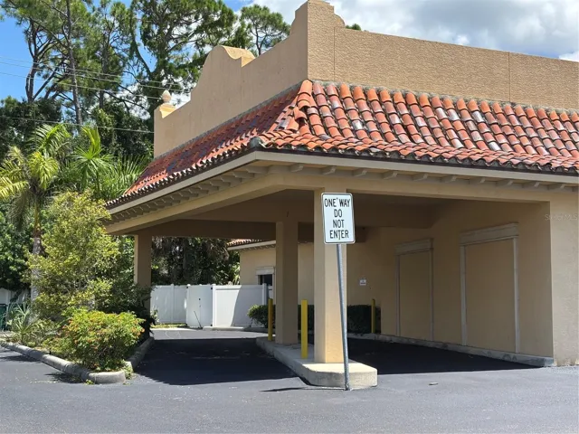 Two car drive thru