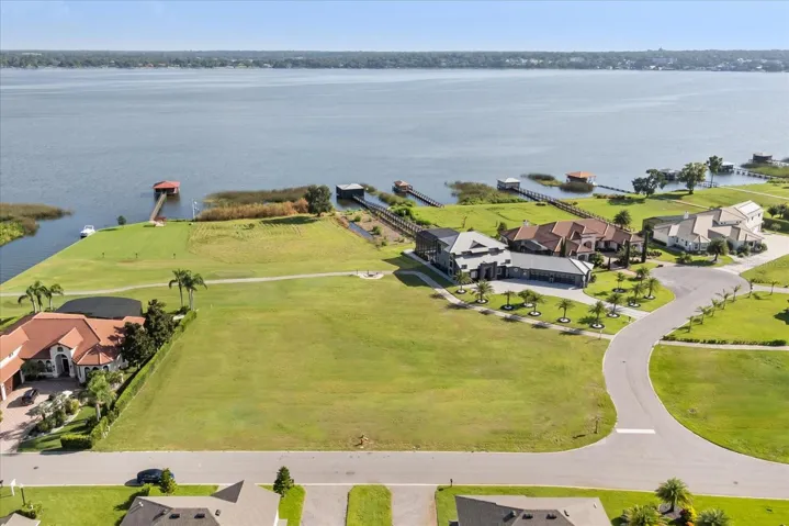 Lot with frontage on Lake Dora - Harris Chain of Lakes