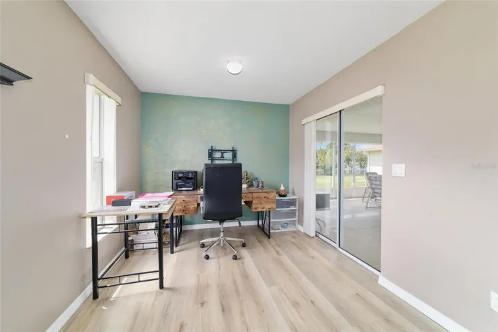 Need an in home office.. no problem