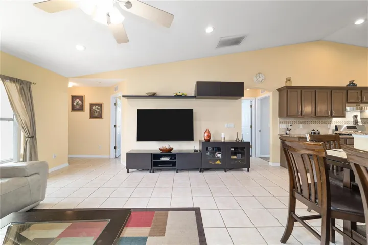 Look at the size of these rooms