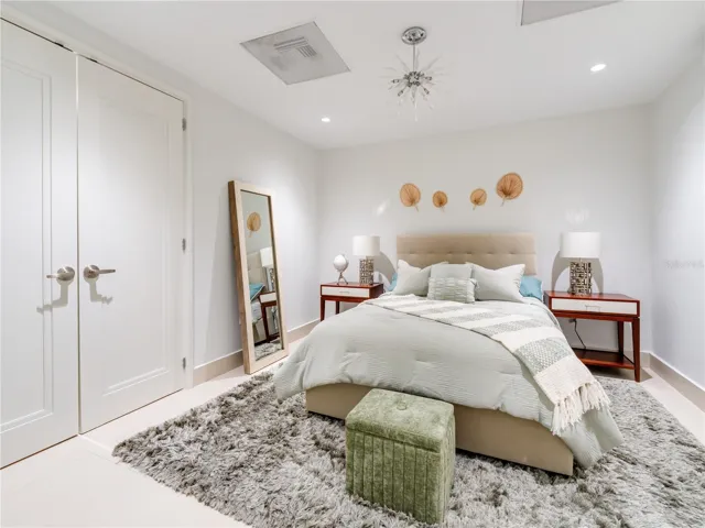 Den (Convertible to Bedroom)