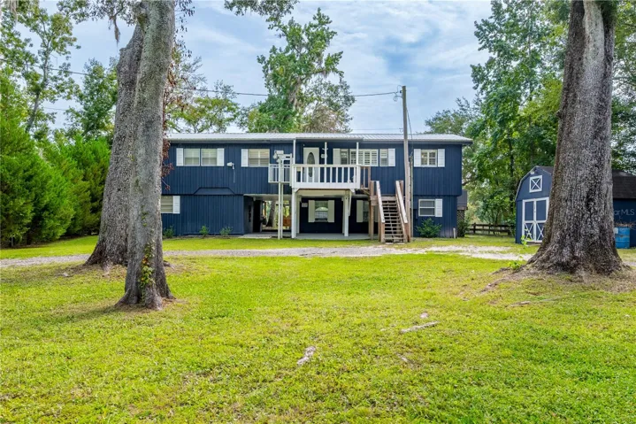 Front view of home