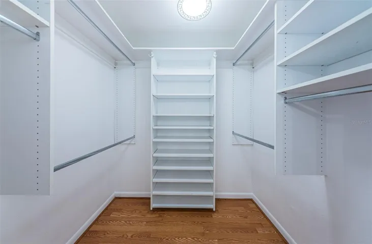 Walk in closet