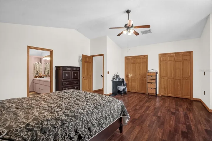 Primary suite
