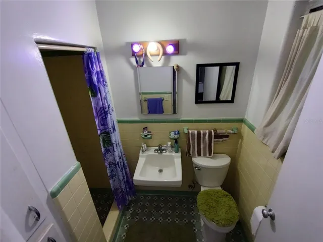Guest (Apartment) Bathroom
