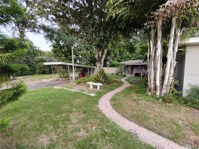 Carport to the left.