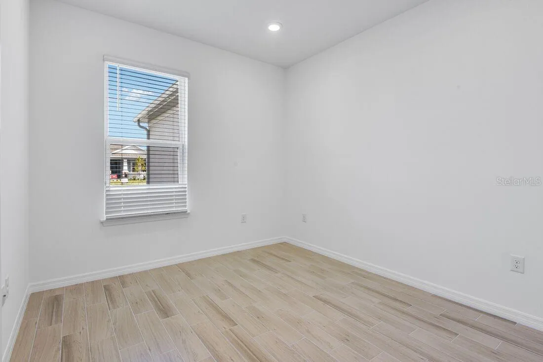 846 Junonia Boulevard - Ready Now!
