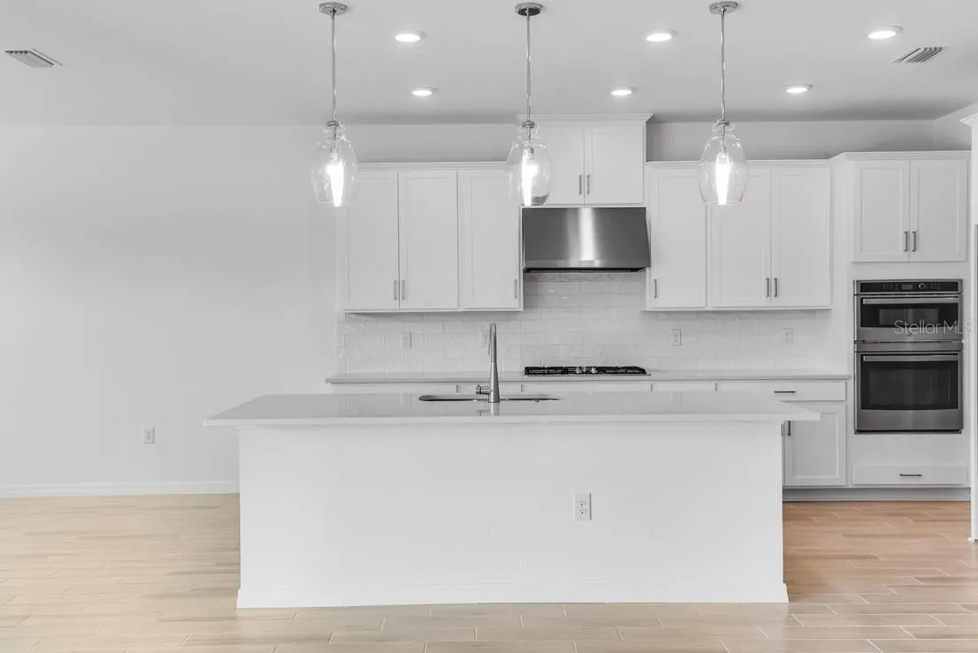 846 Junonia Boulevard - Ready Now!