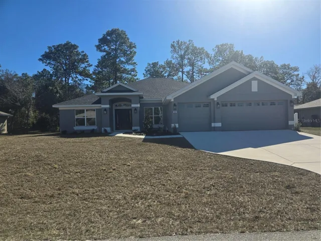Front. 3 Car Garage
