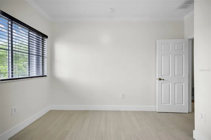 Guest Bedroom 1 Upstairs