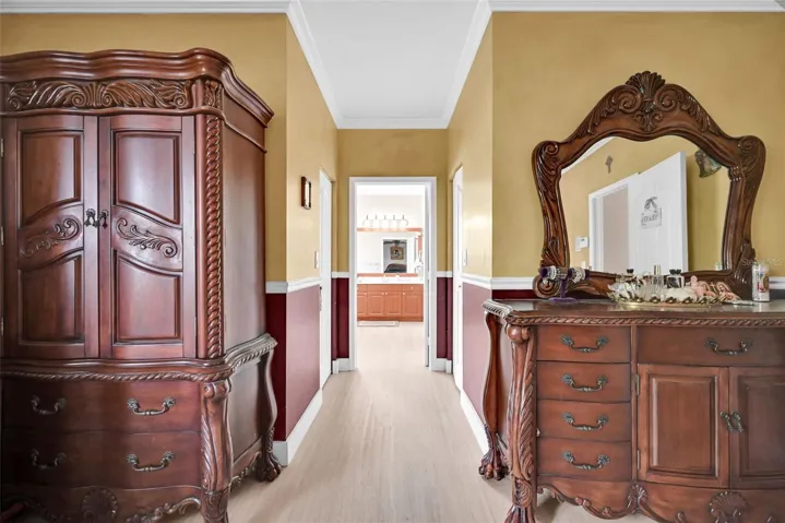 Master Suite Upstairs