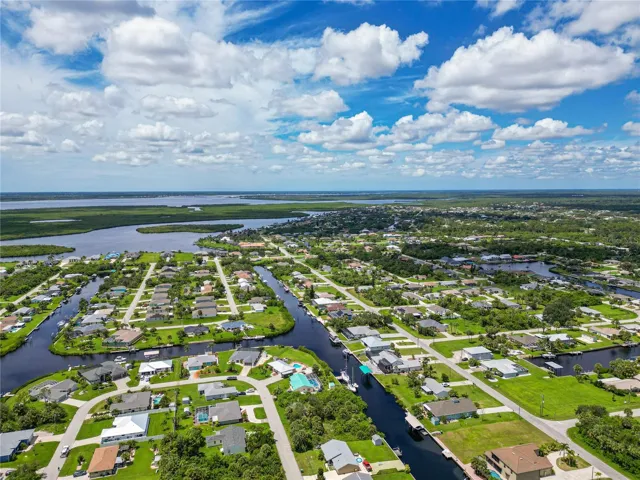 Neighborhood View