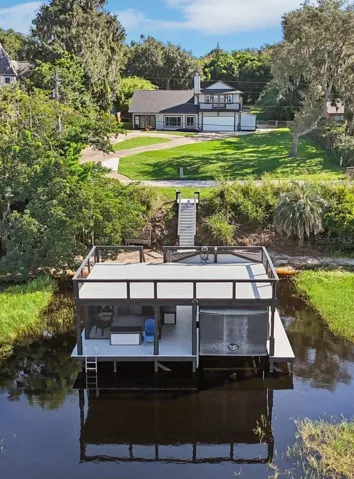 Front view with Dock