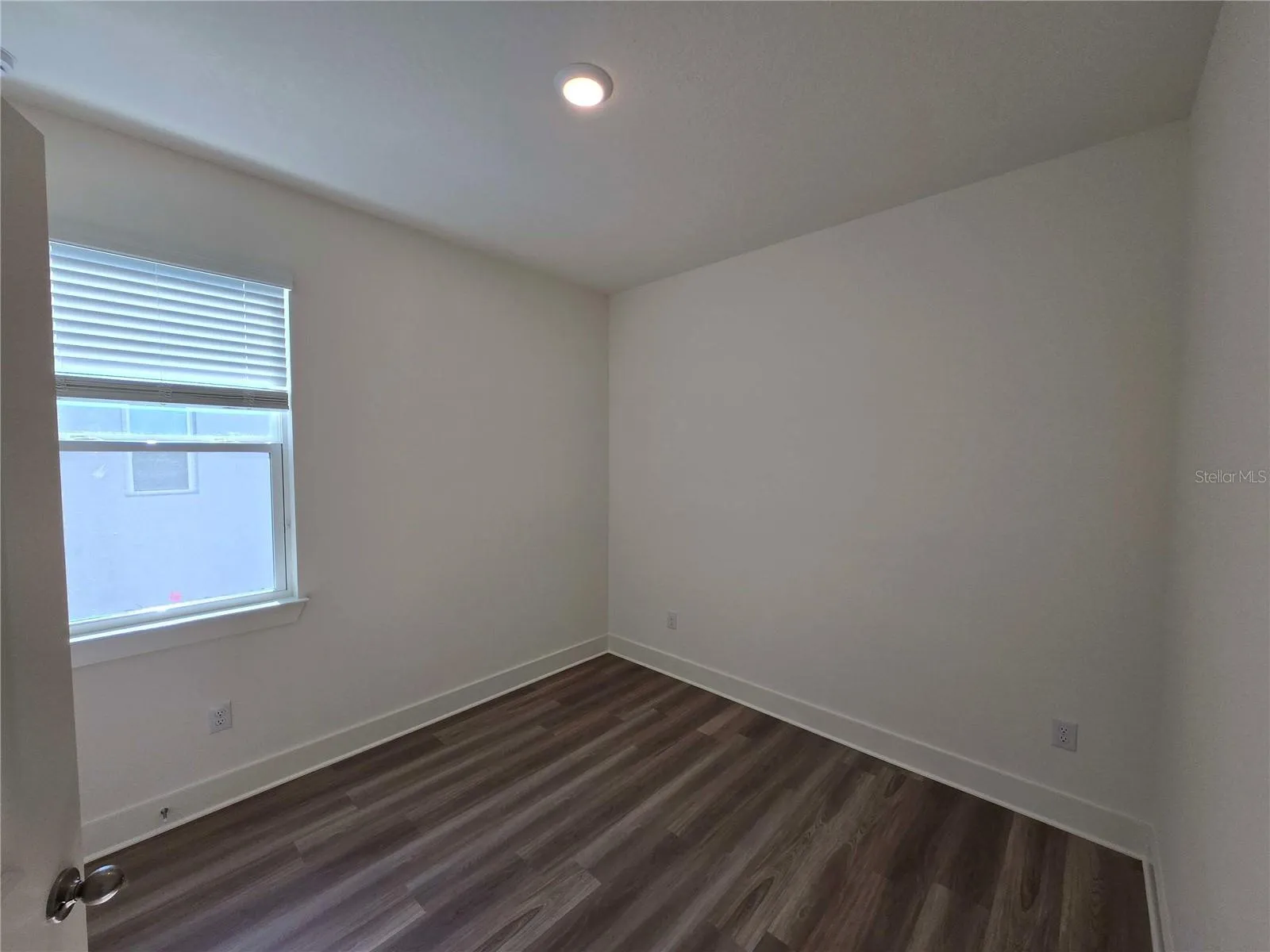Guest bedroom 1