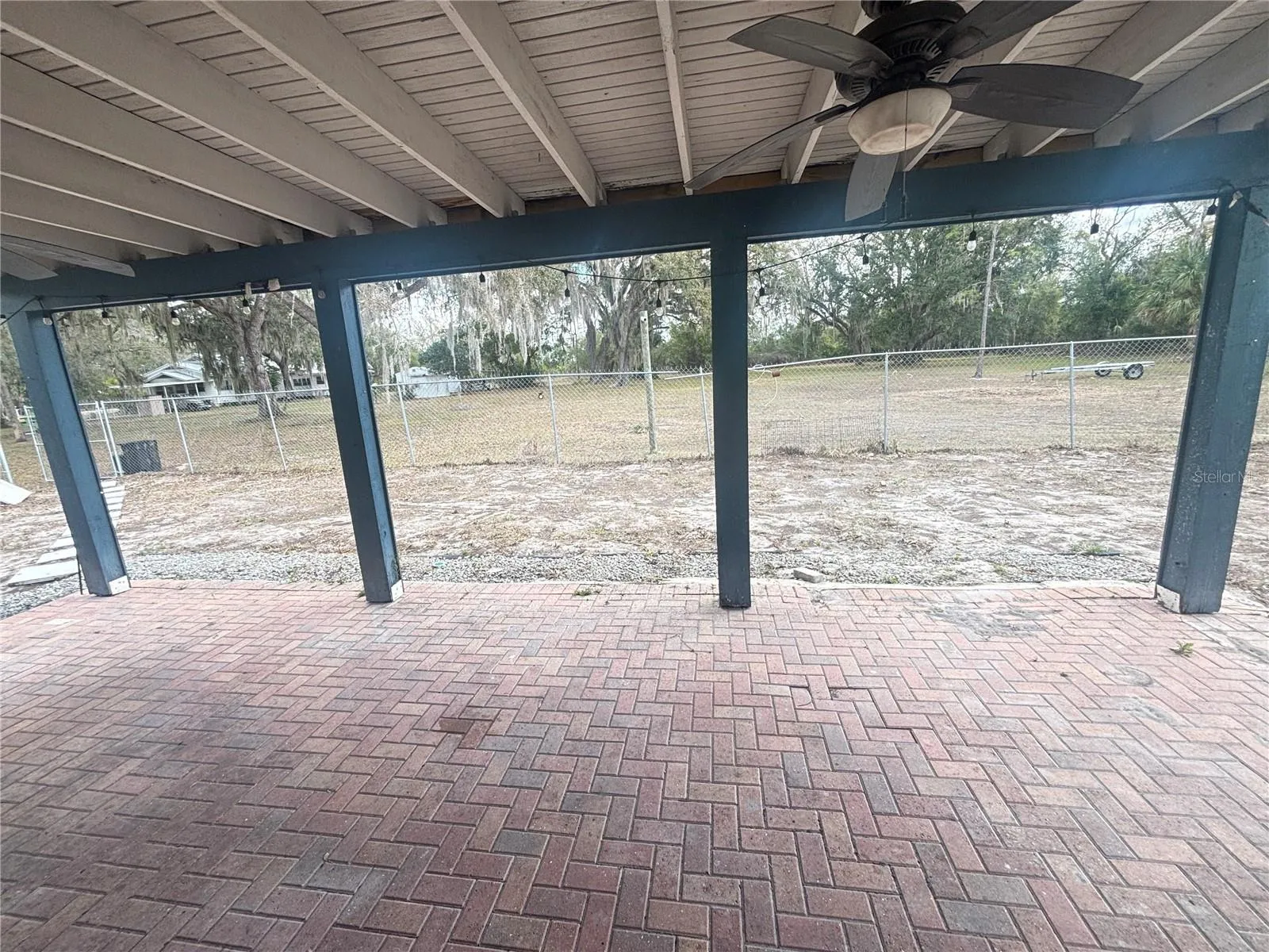 Dog run, Large covered entertainment patio - over 1 acre