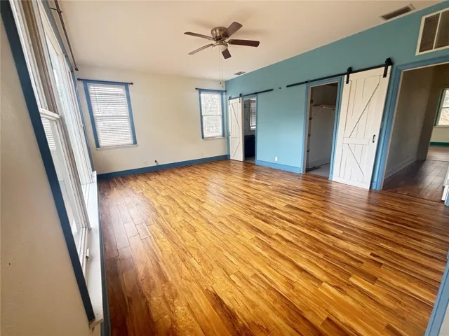 barn doors and multiple access points, lots of natural light