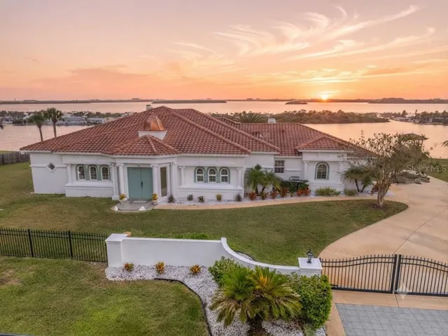 660 Lambert Ave: 3 Lots on The ICW