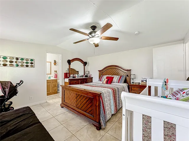 OWNERS ROOM