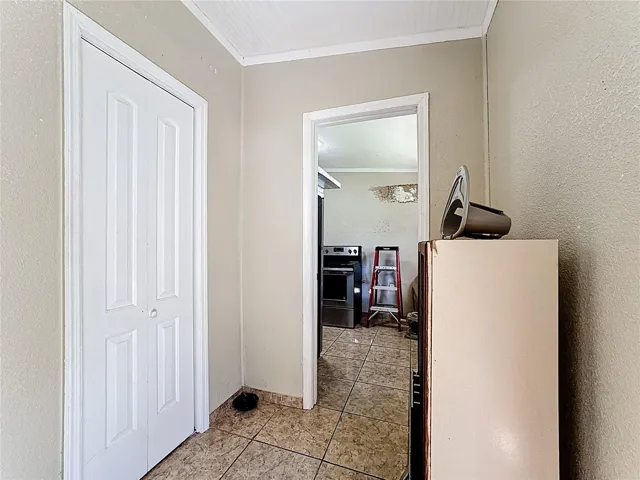 STUDIO/ BEDROOM 3
