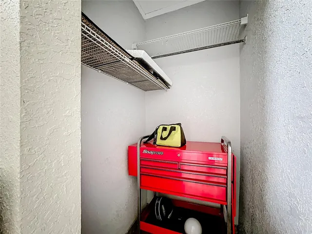 STUDIO/ BEDROOM 3