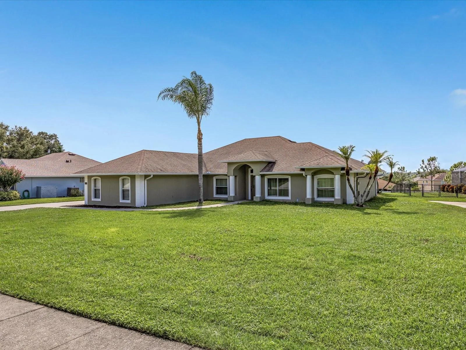 Large, Open, and Well Maintained Lot