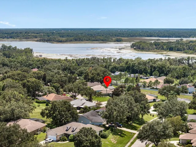 Lake Louisa is Part of the Clermont Chain of Lakes!