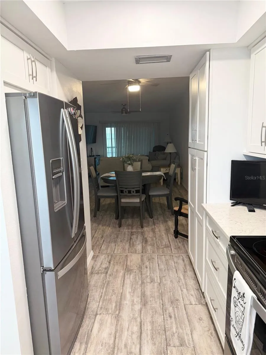 STAINLESS STEEL APPLIANCES