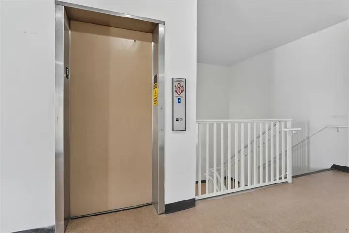 Building Elevator