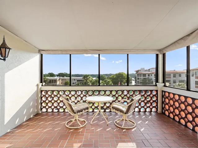 Private Screened-In Balcony