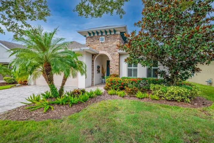 2 BEDS/2.5 BATH/PLUS A DEN