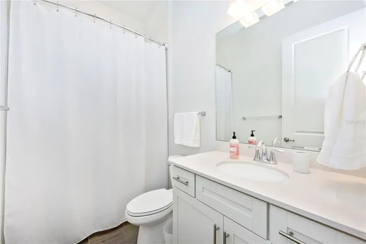 2nd bathroom