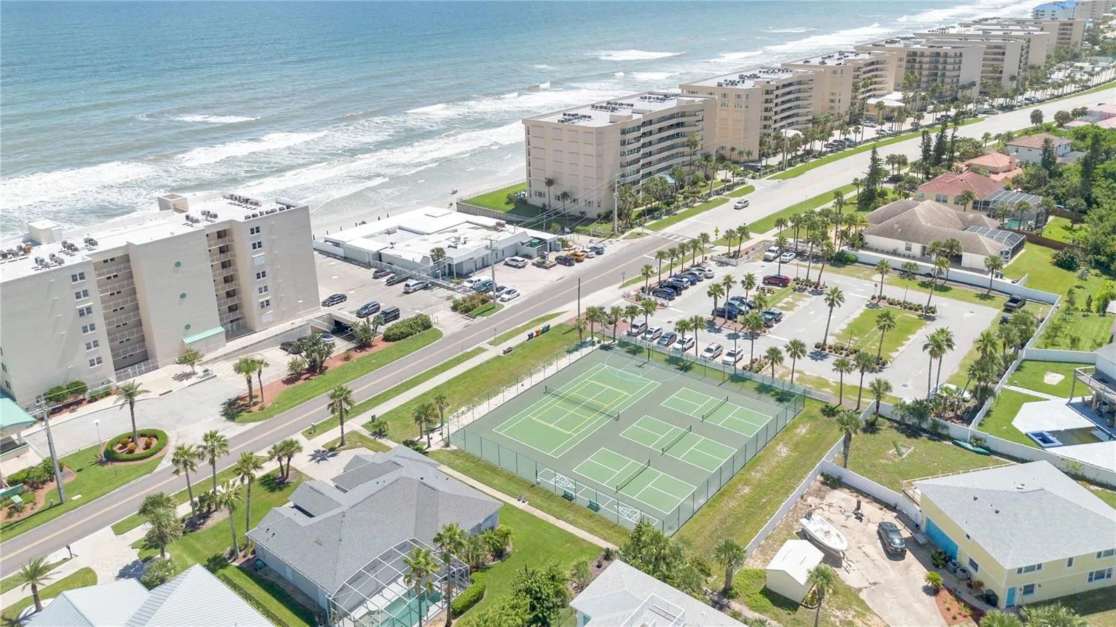 East Wind Tennis & Pickle Ball Courts