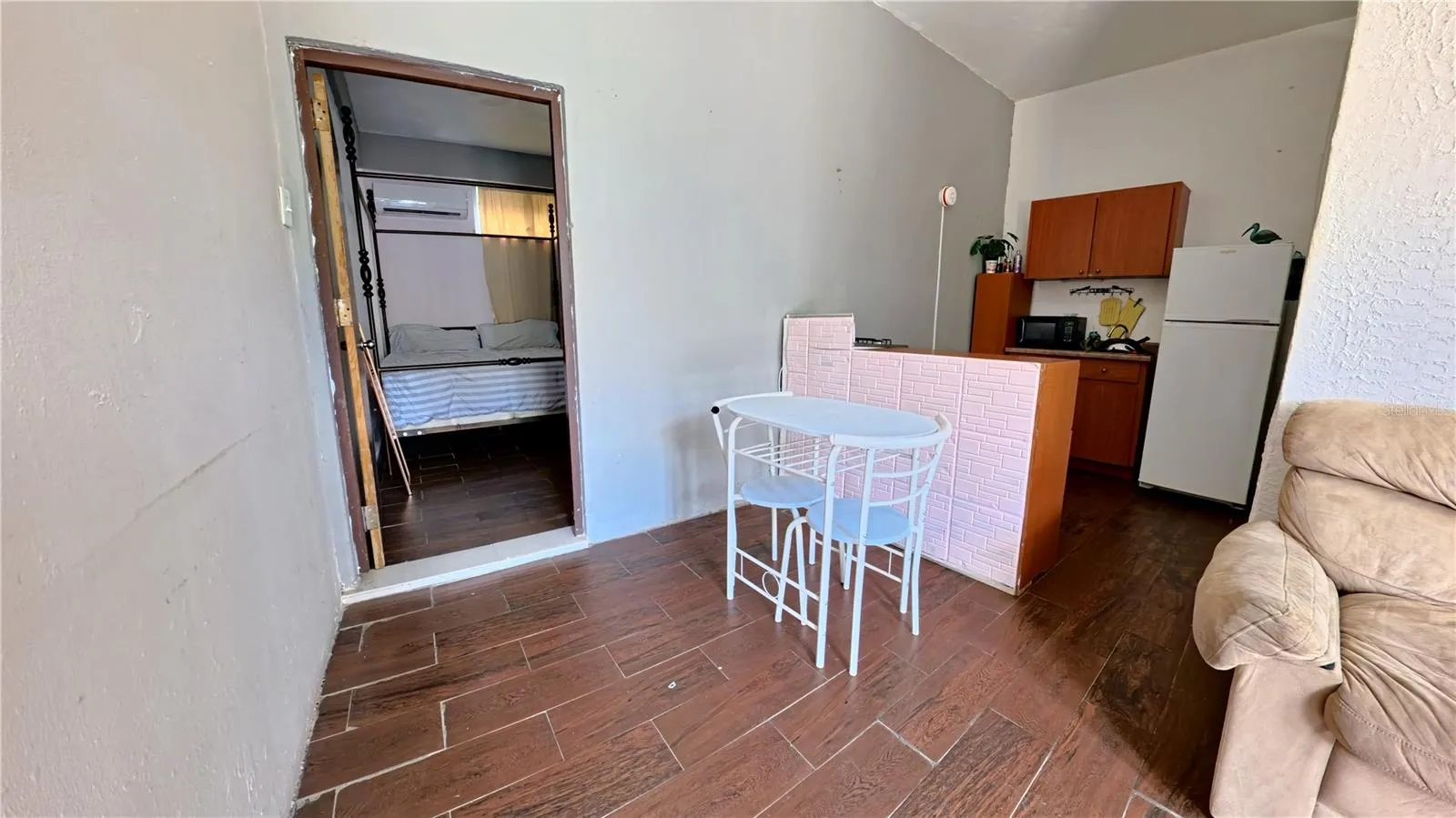 Third Unit - 1 bed