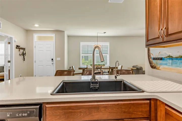 Deep kitchen sink