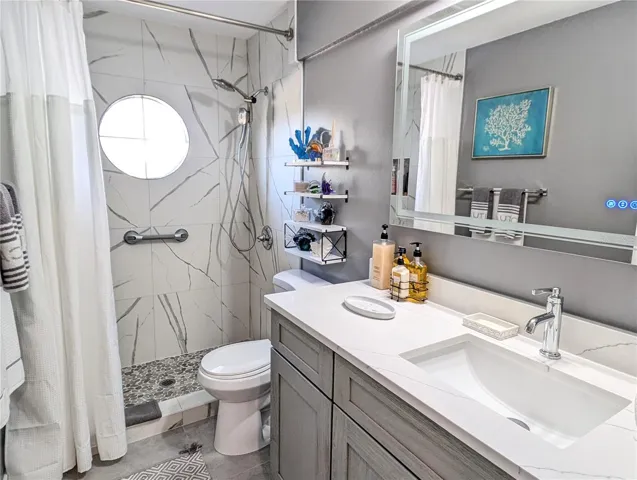 Upstairs Bath