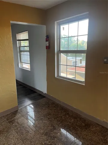STUDIO APT