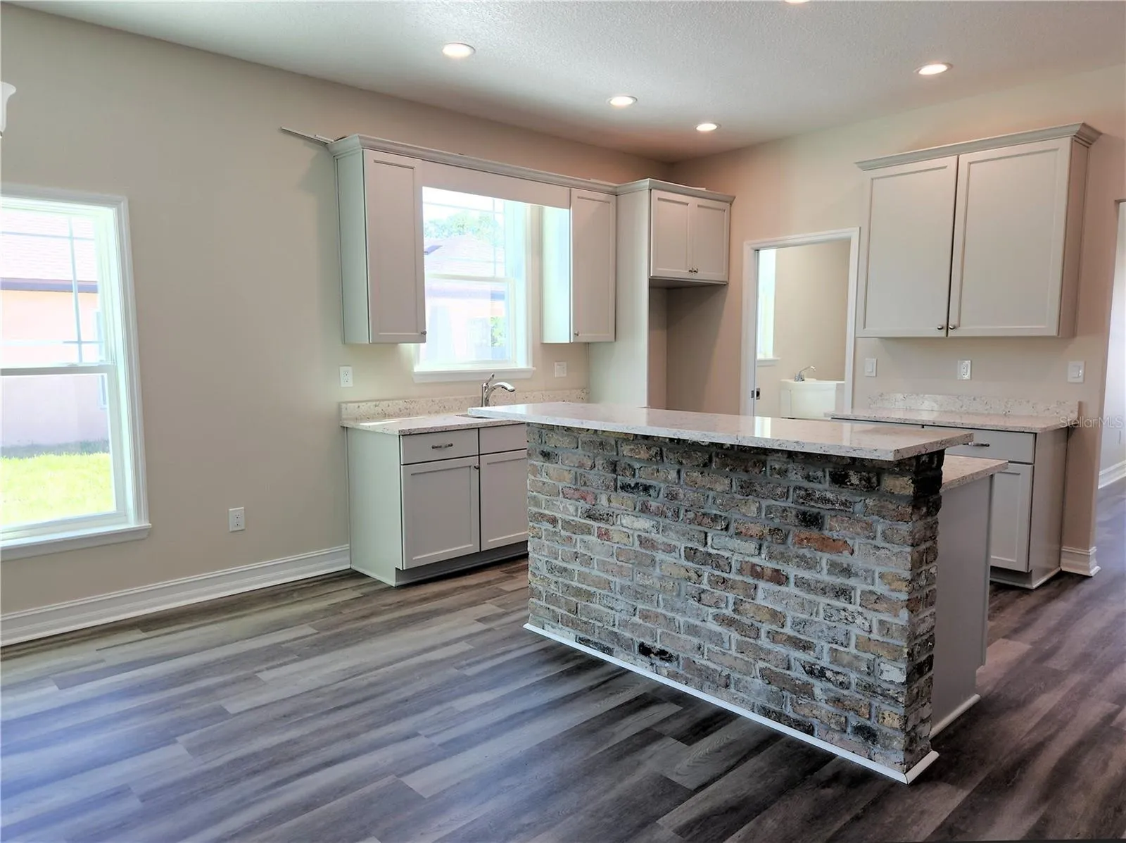 416 Shannon Estates Ct, Plant City, Florida 33563 — photo 17