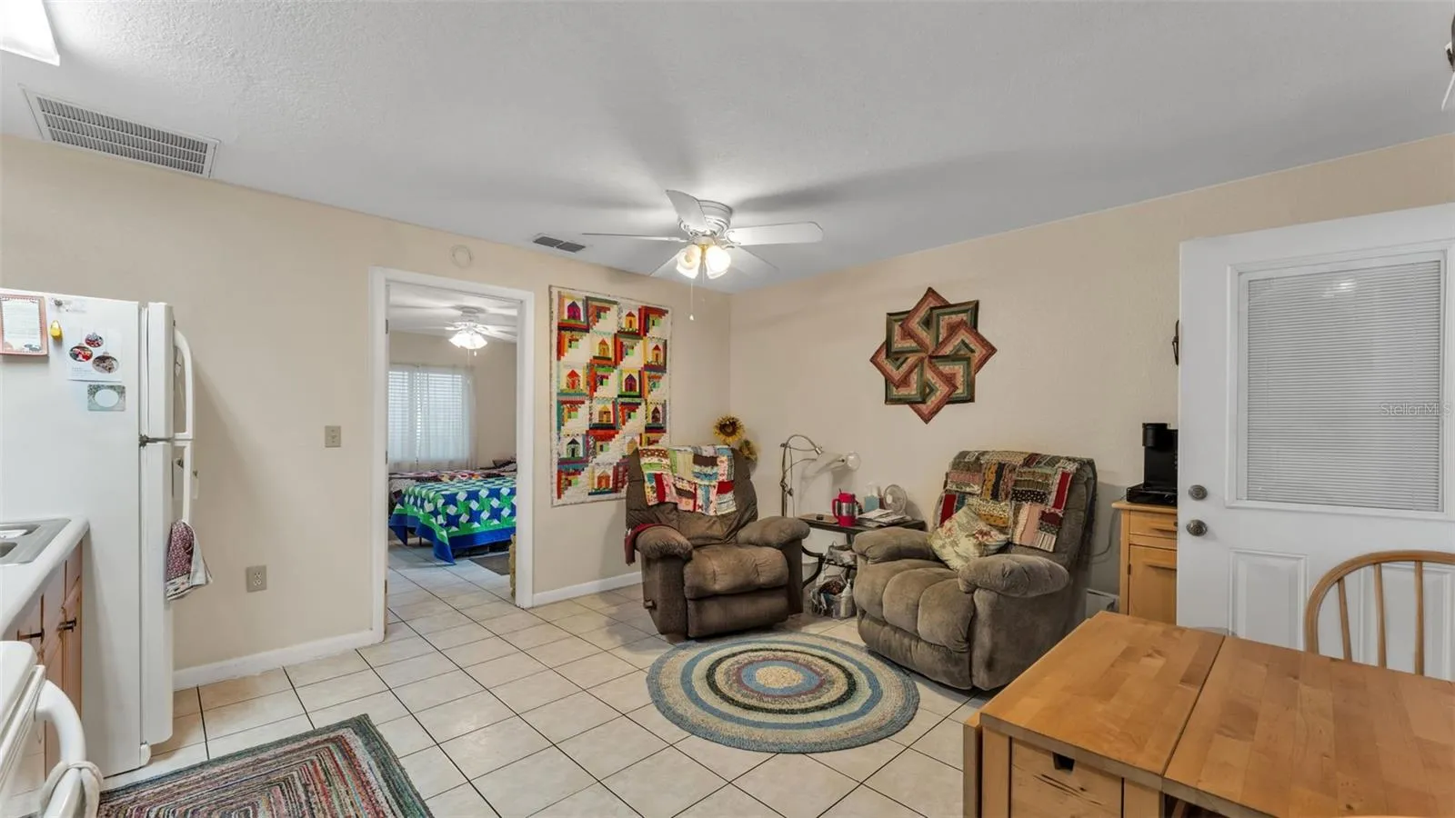 Living room/kitchen in the 2/1 apartment