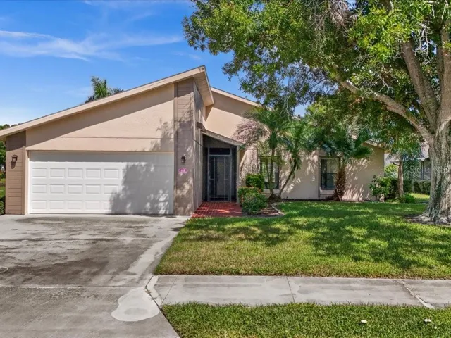 Welcomoe to 411 Park Forest Blvd.