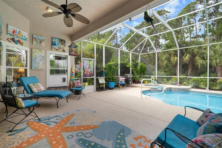 Covered Lanai Overlooks Pool